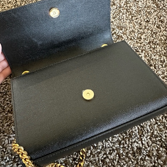 Yves Saint Laurent Kate Small crossbody bag in black - Picture 8 of 16